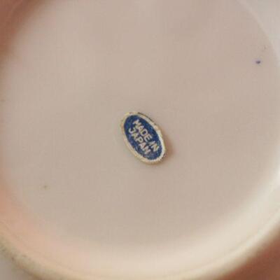 Lot 91 Made in Japan Mini Bowls/Dishes