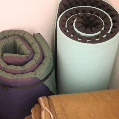 Lot 94 Sleeping Bags & Camping Mats