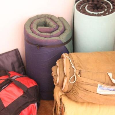 Lot 94 Sleeping Bags & Camping Mats