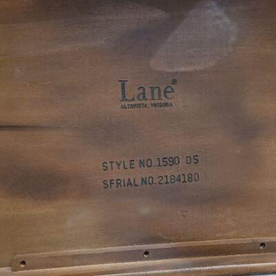 Lot 136: Vintage LANE Mid Century Modern Side Table 