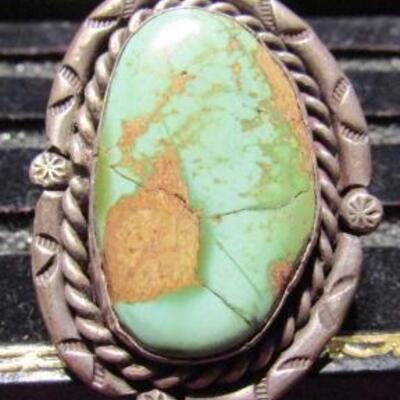 LOT 43  TURQUOISE & STERLING RING