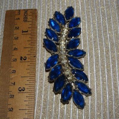 Royal Blue Rhinestone Feather Fan Brooch 