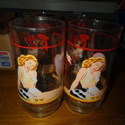 4 Pin Up Roxy's Coke Cola Collector Water Glasses 