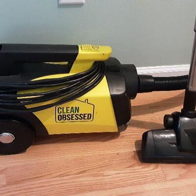 Vacuum by Clean Obsessed