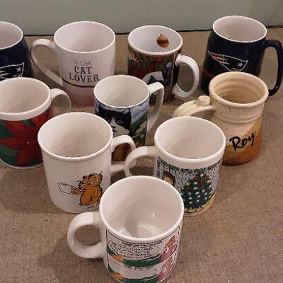 Coffee cup lot