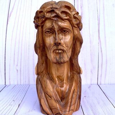 LOT 33  CARVED WOODEN BUST OF JESUS CROWN OF THORNS