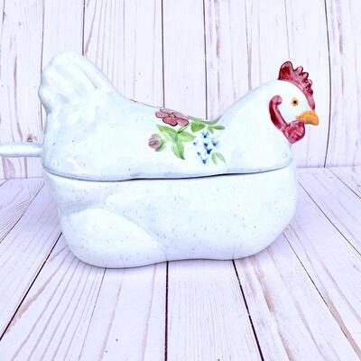 LOT 36  CERAMIC CHICKEN HEN TUREEN 