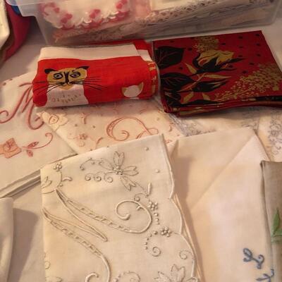 Lot 49 - Hankies, Scarves, Hats & Clutches