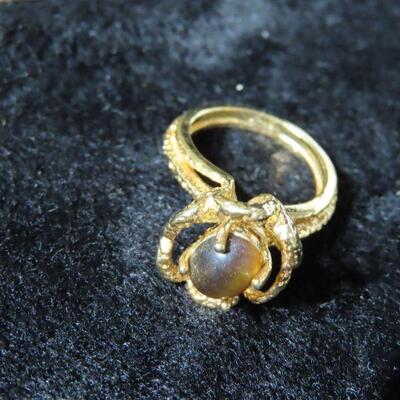 Amber Flower Stone Ring