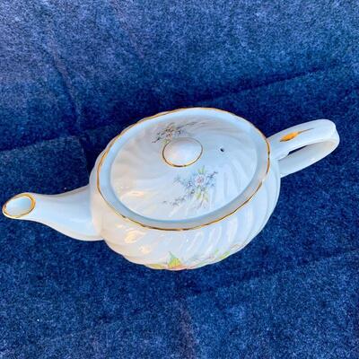 LOT 43  VINTAGE CERAMIC TEA POT
