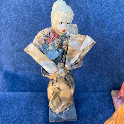 LOT 47  GROUP OF VINTAGE FOLK DOLLS WOOD & PAPER MACHE