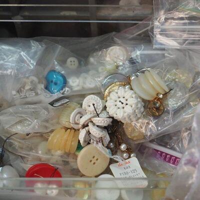 Lot 52  Sewing buttons, Shadow boxes painted, Teddy bear noses