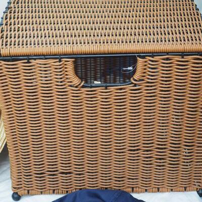 Lot 56 hats, hat boxes ( empty) Rafia hat band material, Sturdy woven brown bin