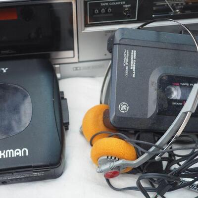 Lot 57 Electronic Over the air TV (works)  Cassette player ( Fires up) 