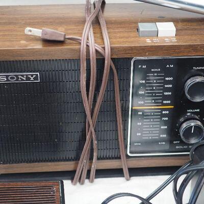 Lot 63 Clock radios, HP Scanner flatbed, various leather vintage holders