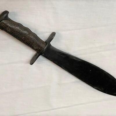 LOT#12: Brauer Brothered Dated 1918 Believed to be WWI Knife