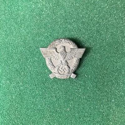 LOT#53B: Nazi Pin Dated 1942