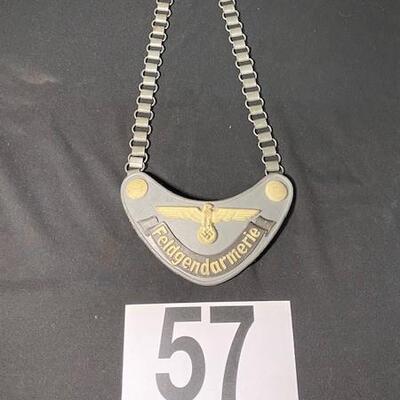 LOT#57B: WWII Nazi Felfgendarmerie Gorget