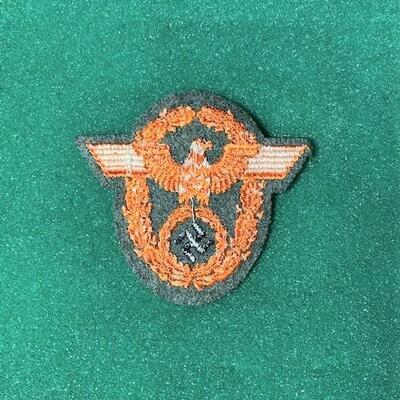 LOT#60B: Feldgendarmerie Arms Badge Nazi