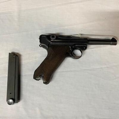 LOT#71: 1939 Lugar 9mm 42