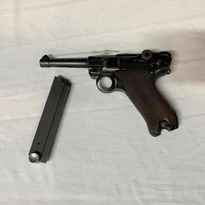 LOT#71: 1939 Lugar 9mm 42