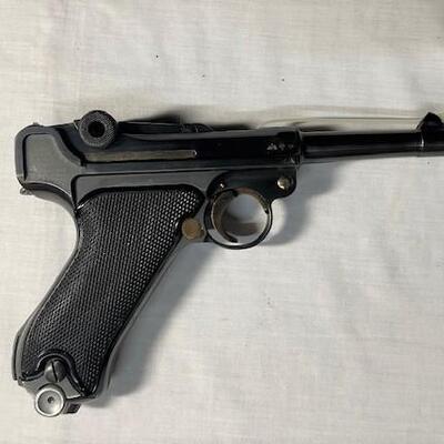 LOT#97: 1943 Krieghoff Suhl P.08 9mm
