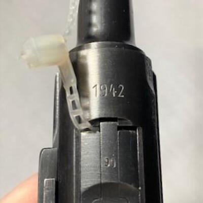 LOT#99: 1942 Mauser Police 9mm