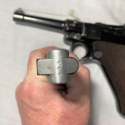 LOT#99: 1942 Mauser Police 9mm
