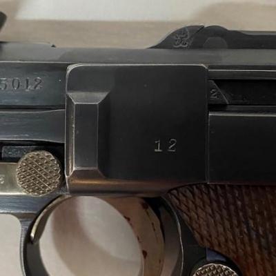 LOT#100: 1917 DWM Artillery Luger 9mm Matching Numbers Except Wood Mag