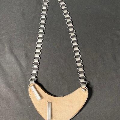 LOT#105B: WWII Feldgendermeri Gorget