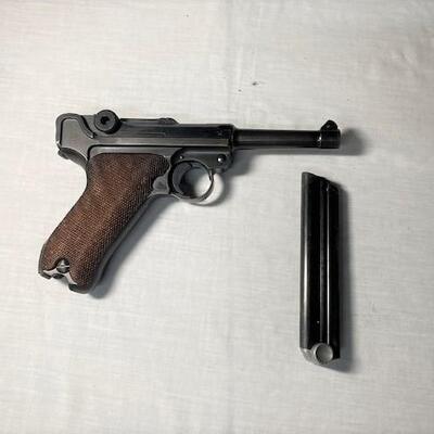 LOT#121: 1939 Mauser P.08