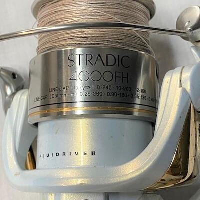 LOT#130: Shimano Rod Combo Stradic 400FH/Compre CPS70MH