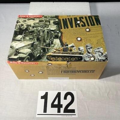 LOT#142: King & Country Fighting Vehicle FlakPanzer