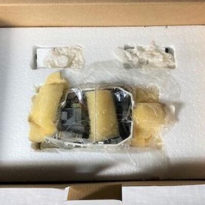 LOT#143: NOS King & Country Winter Vehicle Battle of the Bulge