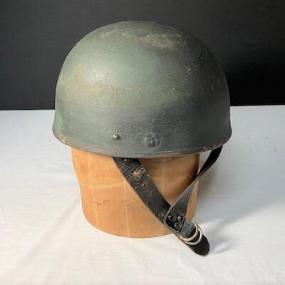LOT#199: CPL 1944 Helmet