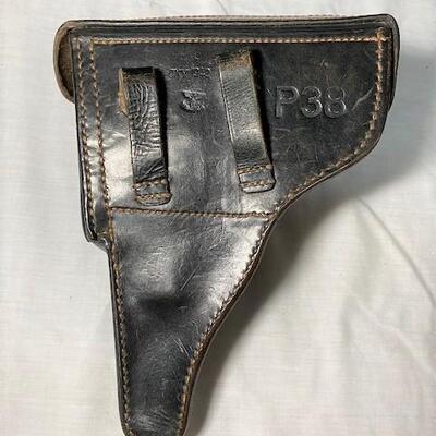 LOT#267: 1942-GXY P38 Holster w/ 3rd Reich Mark