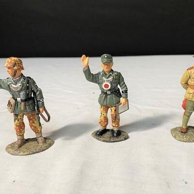 LOT#315: Open Stock King & Country Rommel Hitler and Others