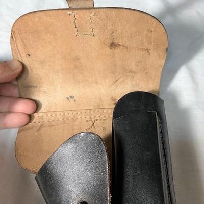 LOT#370: Unmarked P38 Holster Black Leather