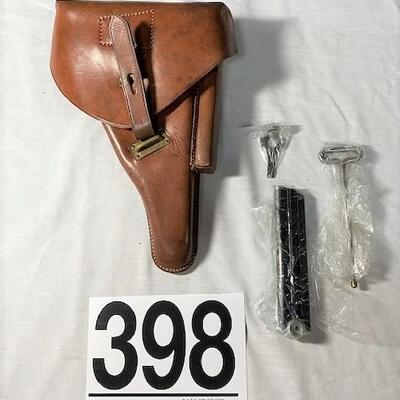 LOT#398: Unmarked P.08 Holster (#3)