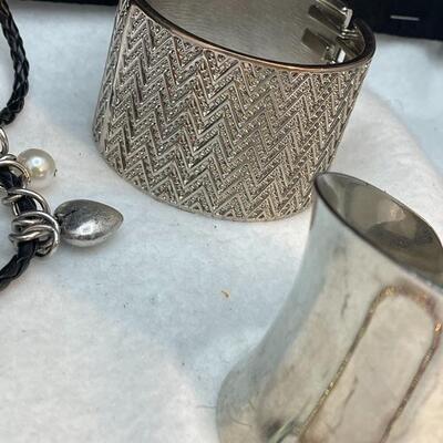 Jewelry lot