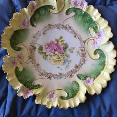 Antique Victorian Hand Painted Porcelain Ruffled Edge Plate 9.5â€ 