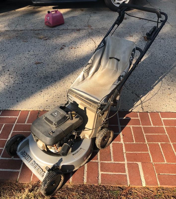 Lot 57 G John Deere 14SX Commercial Lawnmower EstateSales