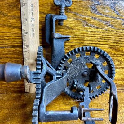 Lot 16: Reading Hardware Co Cast Iron Apple Corer and more 