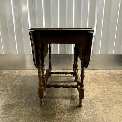 Antique Spindle Leg Drop-Leaf Table