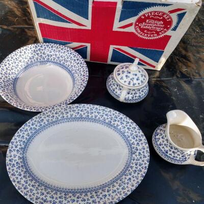 5 piece English Ironstone