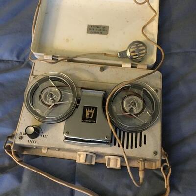 1960s Vintage JULIETTE 4 Transistor Tape Recorder White