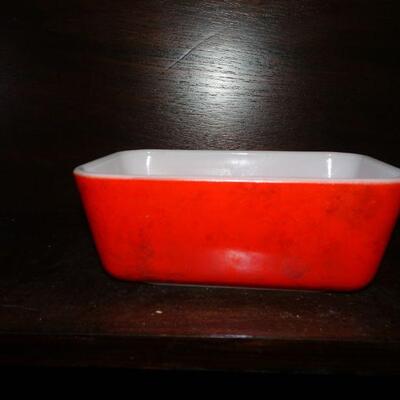 Vintage Pyrex Refrigerator Dish - comes with discoloration, No Lid 