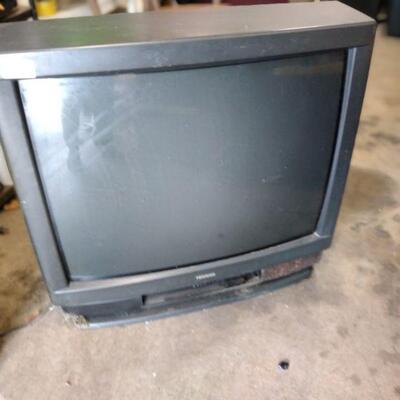 Lot 26   Toshiba 25" TV
