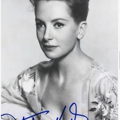 Vintage Signed Photograph of DEBORAH KERR 8 x 10 Glossy