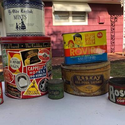 Lot 69 G: Vintage Tins